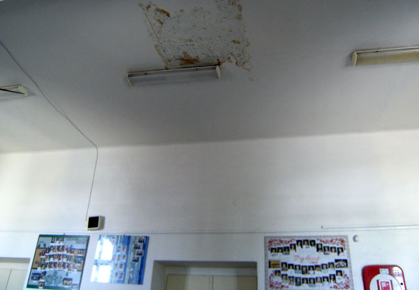 Storočná budova ZŠ M. Tompu nutne potrebuje opravu