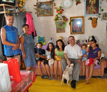 V. Maňka navštívil rodinu