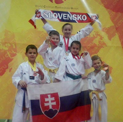 reprezentanti Taekwondo klubu Hnúšťa
