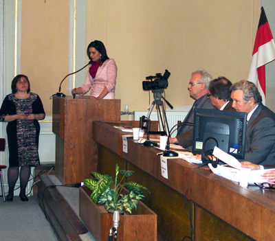 Mgr. Andrea Olejníková pred poslancami MsZ