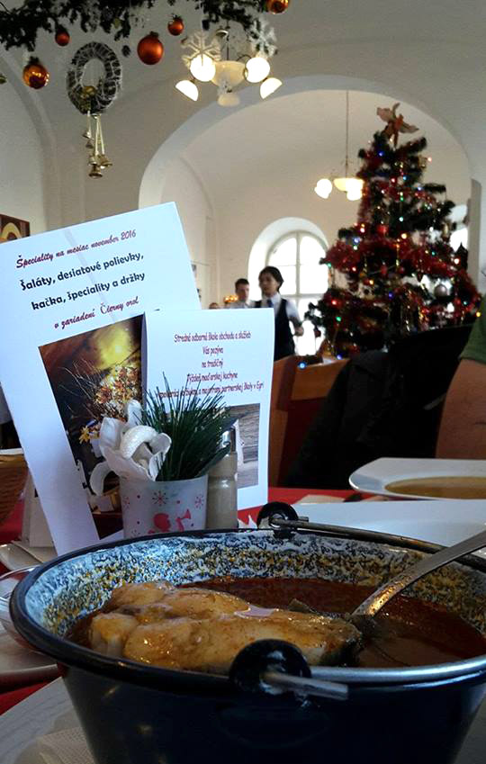 madarska kuchyna sosos