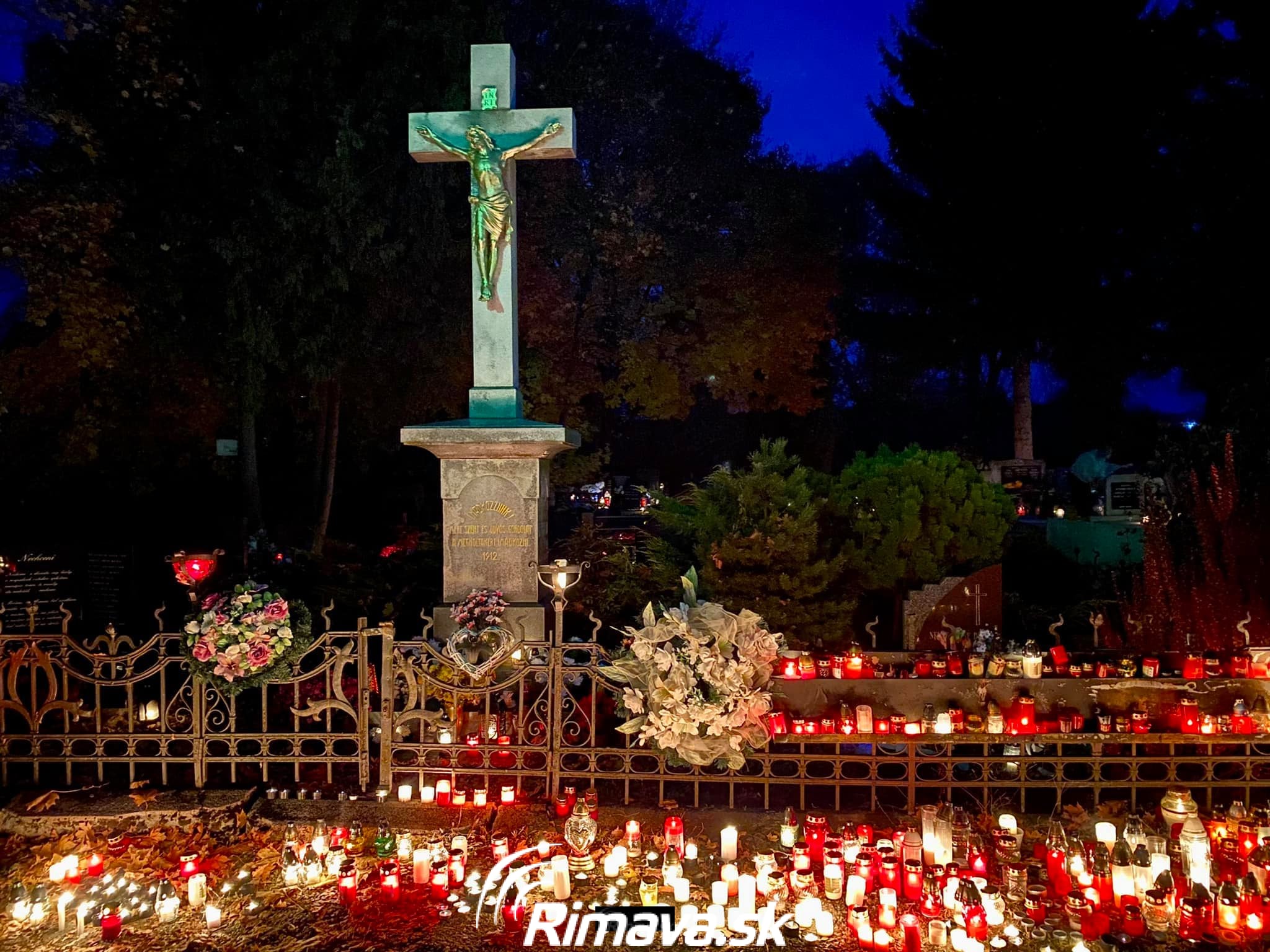 Dušičky v Rimavskej Sobote a Revúcej cintorín