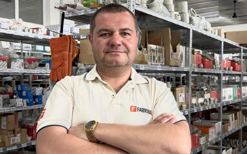 Servisovanie kotla pracovníkom spoločnosti Fabrika.sk z Rimavskej Soboty.