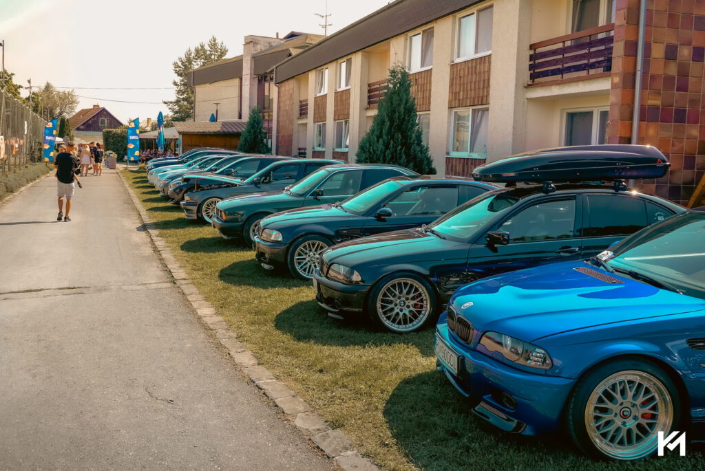 Stretnutie automobilov BMW na Teplom Vrchu