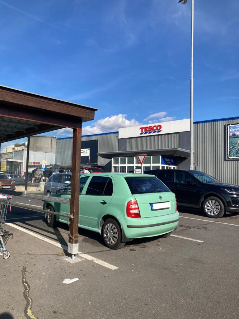 Škoda Fabia v kultovej farba zelená Fantasy z rokov 1999 až 2002.