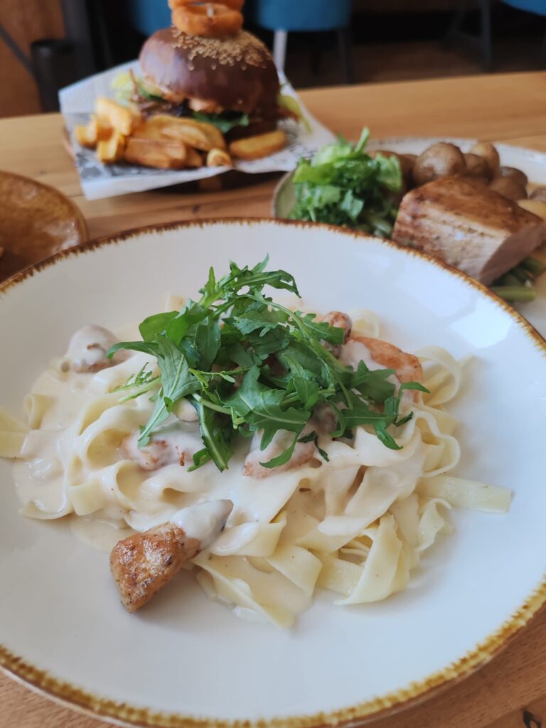 Výborné menu v Zoraya Caffé - Restaurant.