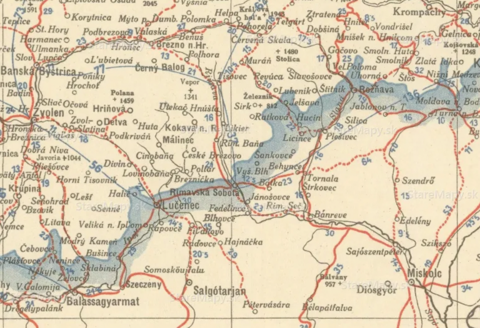 Mapa Cestnej siete ČSR z roku 1939, modrým je vyznačená štátna hranica. 