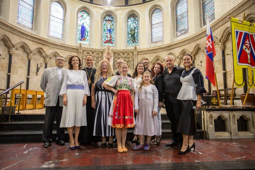 MYSTIC Soul a cappella Rimavská Sobota počas hudobného vystúpenia pre slovenských krajanov v Londýne.