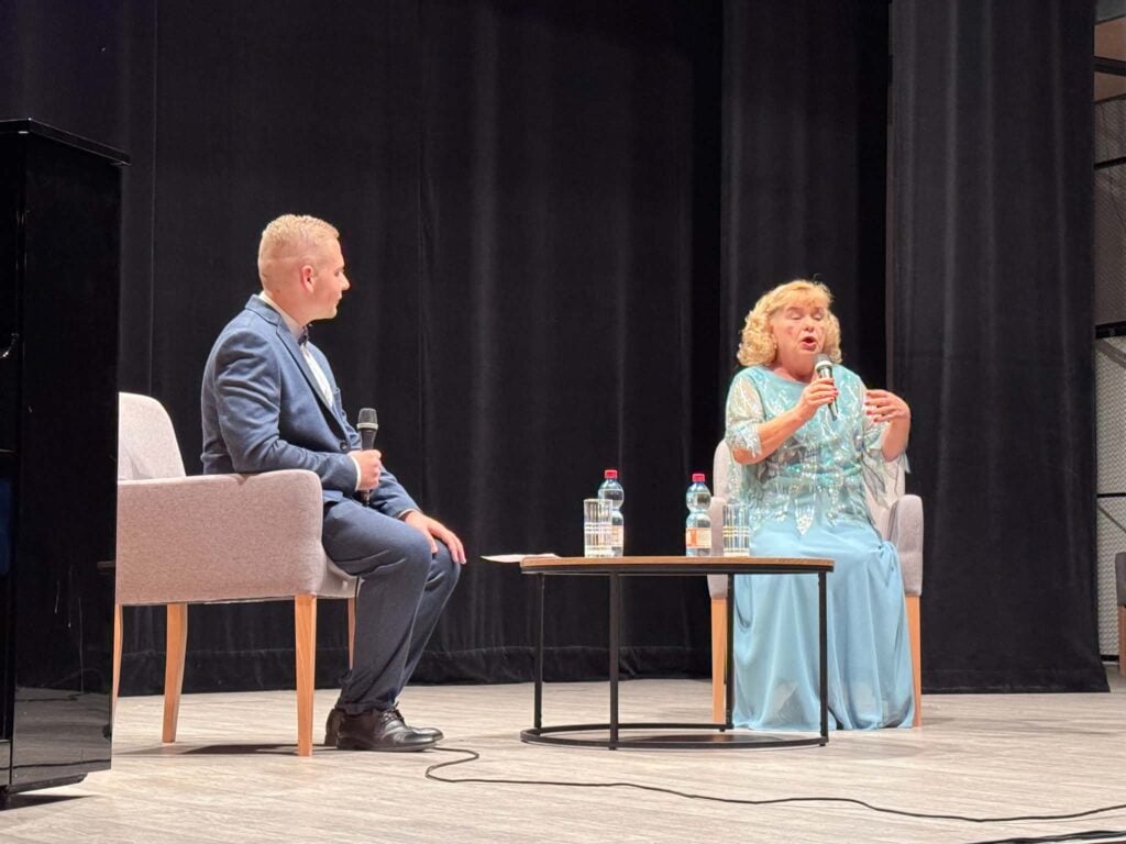 Marika Oszvald prijala pozvanie Markusza Bohóa