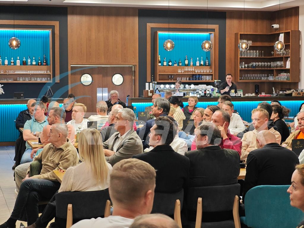 Túlavé psy v Rimavskej Sobote: Diskusia kandidátov na post primátora mesta Rimavská Sobota